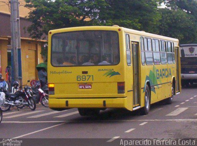 Viação Garcia 6971 na cidade de Maringá, Paraná, Brasil, por Aparecido Ferreira Costa. Número da foto: #1963006.