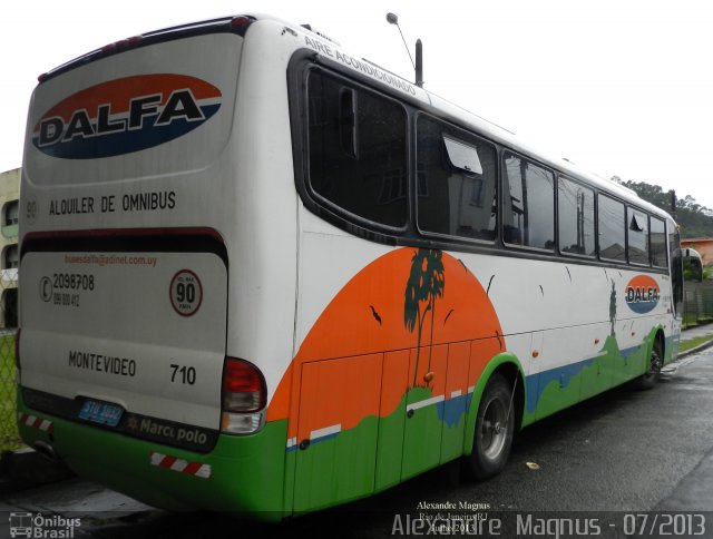 Dalfa Turismo 710 na cidade de Rio de Janeiro, Rio de Janeiro, Brasil, por Alexandre  Magnus. Número da foto: #1963137.