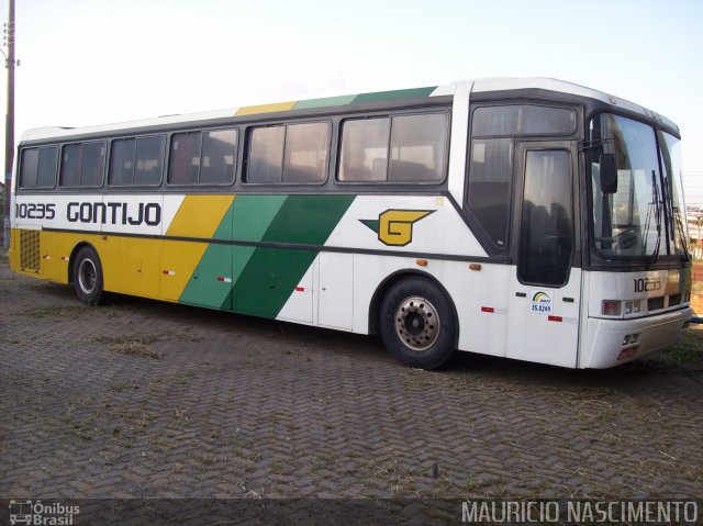 Empresa Gontijo de Transportes 10235 na cidade de Contagem, Minas Gerais, Brasil, por Maurício Nascimento. ID da foto: 2019751.