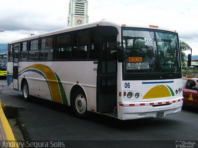 Autotransportes Gijosa 06 na cidade de Heredia, Heredia, Costa Rica, por Andrey Segura Solís. Número da foto: #2021054.