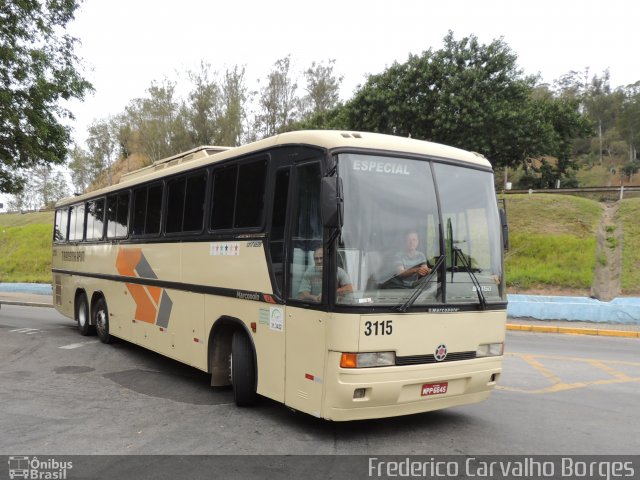 Transinhapim Turismo 3115 na cidade de Aparecida, São Paulo, Brasil, por Frederico Carvalho Borges. ID da foto: 2019956.