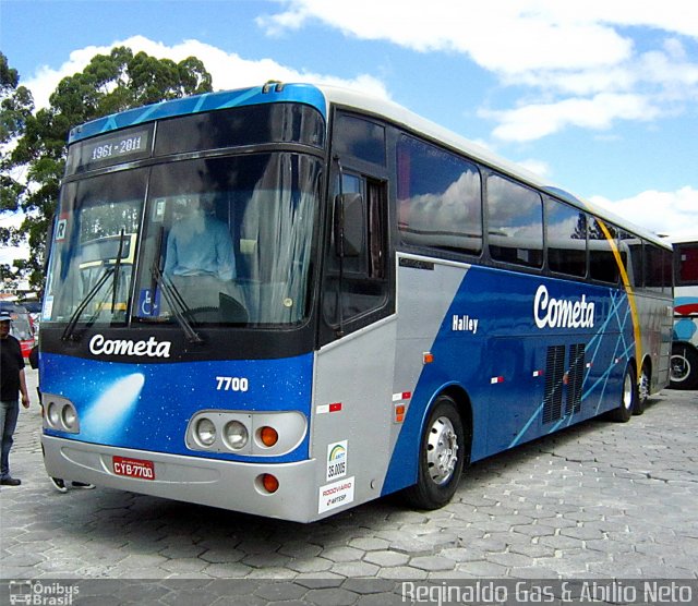 Viação Cometa 7700 na cidade de Curitiba, Paraná, Brasil, por Reginaldo Gas. Número da foto: #2021398.
