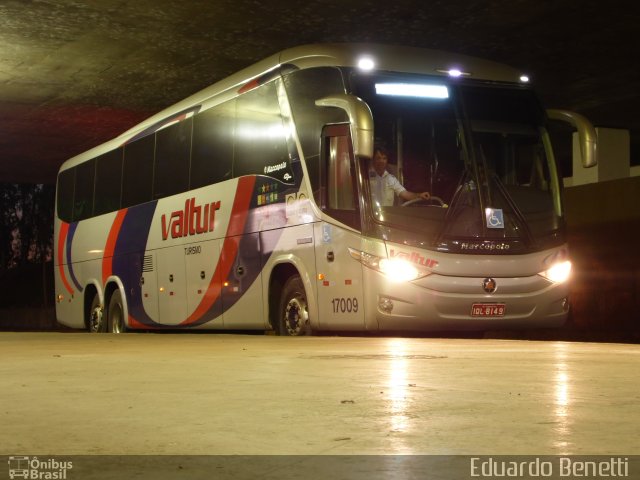 Valtur Turismo - Constantina Turismo Ltda(RS) 17009 na cidade de Cuiabá, Mato Grosso, Brasil, por Eduardo Benetti . ID da foto: 2023109.