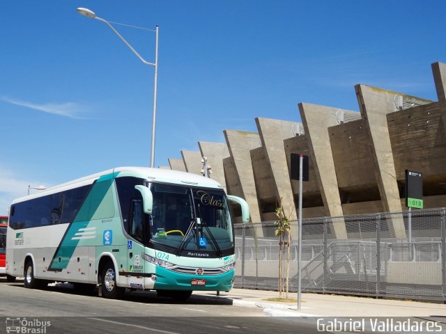 Santa Fé Transportes 074 na cidade de Belo Horizonte, Minas Gerais, Brasil, por Gabriel Valladares. Número da foto: #2022560.