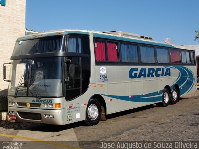 Viação Garcia 6784 na cidade de Londrina, Paraná, Brasil, por José Augusto de Souza Oliveira. ID da foto: 1966238.