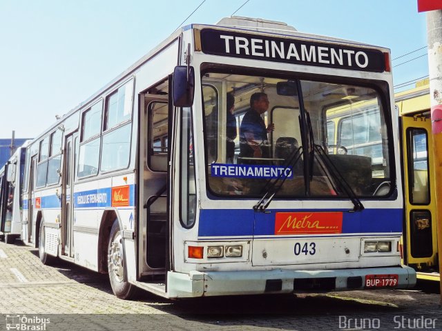 Metra - Sistema Metropolitano de Transporte 043 na cidade de São Bernardo do Campo, São Paulo, Brasil, por Bruno   Studer. ID da foto: 1972230.