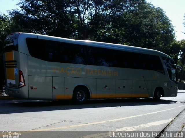 Viação Itapemirim 250 na cidade de São Paulo, São Paulo, Brasil, por Cleverson dos Reis Giraldi. ID da foto: 2042883.