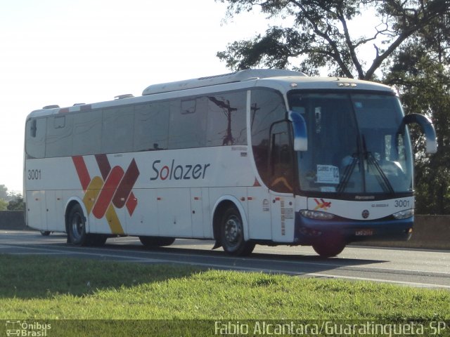 Solazer Transportes e Turismo 3001 na cidade de Guaratinguetá, São Paulo, Brasil, por Fabio Alcantara. Número da foto: #2041780.