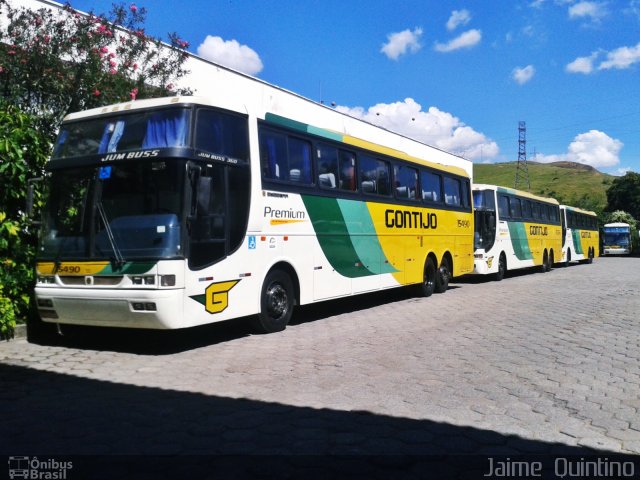 Empresa Gontijo de Transportes 15490 na cidade de Governador Valadares, Minas Gerais, Brasil, por Jaime  Quintino. Número da foto: #2042242.