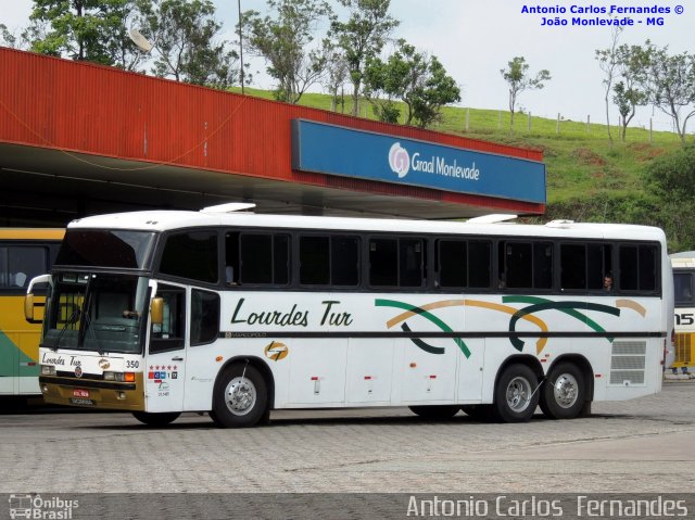 Lourdes Tur 350 na cidade de João Monlevade, Minas Gerais, Brasil, por Antonio Carlos Fernandes. Número da foto: #2046136.