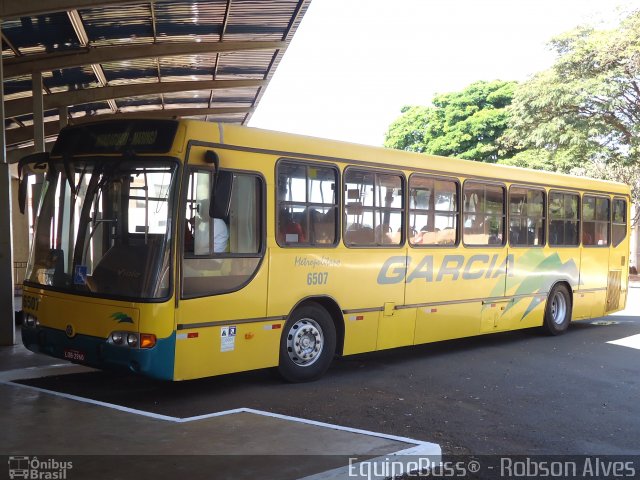 Viação Garcia 6507 na cidade de Mandaguari, Paraná, Brasil, por Robson Alves. ID da foto: 2053160.