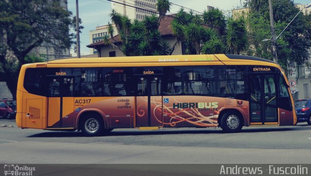 Auto Viação Marechal AC317 na cidade de Curitiba, Paraná, Brasil, por Andrews  Fuscolin. Número da foto: #2052946.