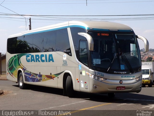 Viação Garcia 7526 na cidade de Apucarana, Paraná, Brasil, por Robson Alves. ID da foto: 2055030.