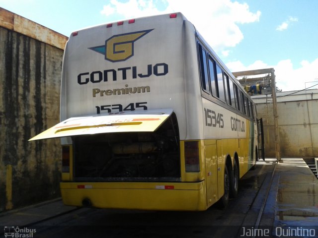 Empresa Gontijo de Transportes 15345 na cidade de Governador Valadares, Minas Gerais, Brasil, por Jaime  Quintino. ID da foto: 2053438.