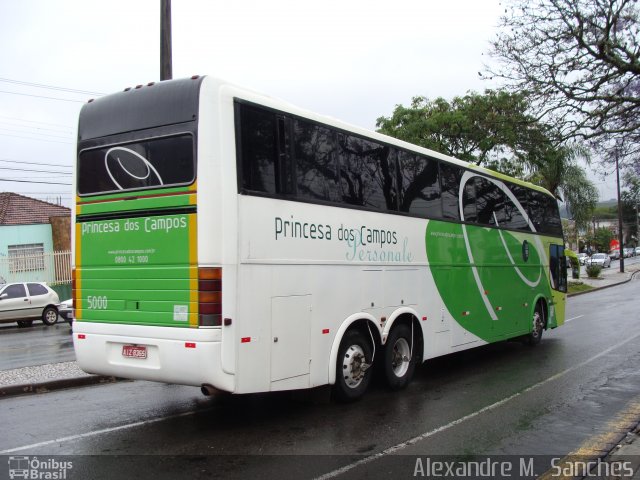 Expresso Princesa dos Campos 5000 na cidade de Ponta Grossa, Paraná, Brasil, por Alexandre M.  Sanches. Número da foto: #2053787.