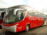 Expresso São Luiz 7730 na cidade de Goiânia, Goiás, Brasil, por Italo Nunes Silva. Número da foto: #2054772.
