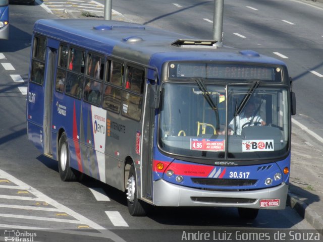 Empresa de Ônibus Vila Galvão 30.517 na cidade de São Paulo, São Paulo, Brasil, por André Luiz Gomes de Souza. Número da foto: #2056954.