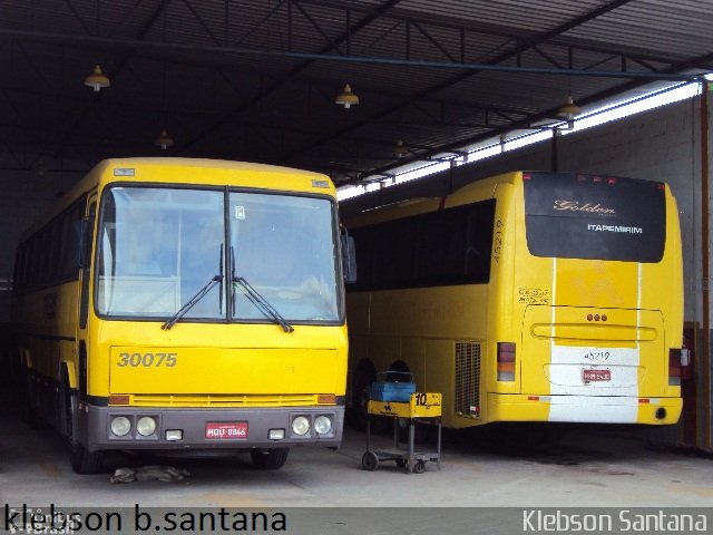 Viação Itapemirim 30075 na cidade de Feira de Santana, Bahia, Brasil, por Klebson Santana. Número da foto: #2058203.