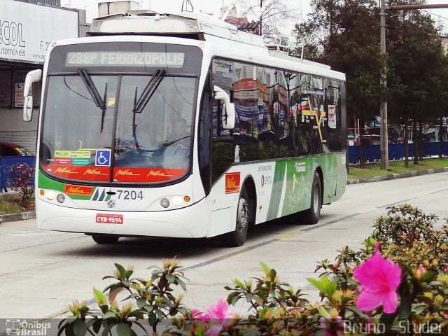 Metra - Sistema Metropolitano de Transporte 7204 na cidade de São Bernardo do Campo, São Paulo, Brasil, por Bruno Studer. Número da foto: #2059929.
