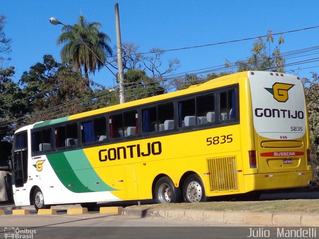 Empresa Gontijo de Transportes 5835 na cidade de Belo Horizonte, Minas Gerais, Brasil, por Júlio  Mandelli. ID da foto: 2027518.