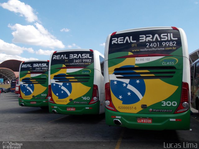 Real Brasil Turismo 300 na cidade de Aparecida, São Paulo, Brasil, por Lucas Lima. Número da foto: #2061693.