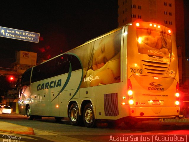 Viação Garcia 7002 na cidade de São Paulo, São Paulo, Brasil, por Acácio Santos. ID da foto: 2061826.