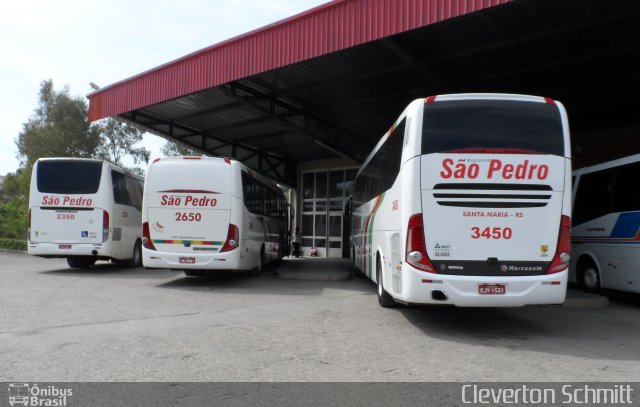 Expresso São Pedro 3450 na cidade de Santa Maria, Rio Grande do Sul, Brasil, por Cleverton Schmitt. Número da foto: #2063547.
