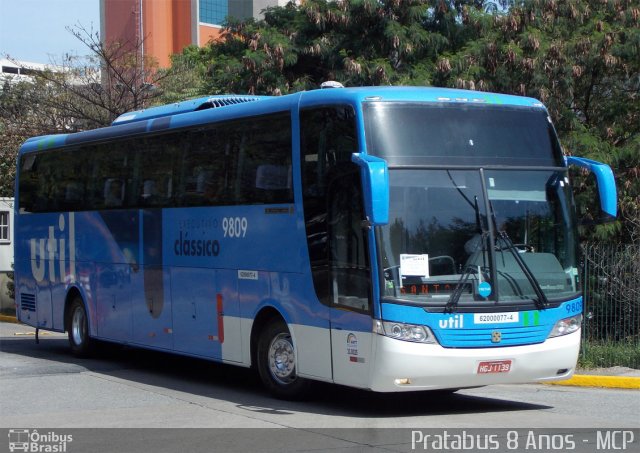 UTIL - União Transporte Interestadual de Luxo 9809 na cidade de São Paulo, São Paulo, Brasil, por Cristiano Soares da Silva. ID da foto: 2063997.