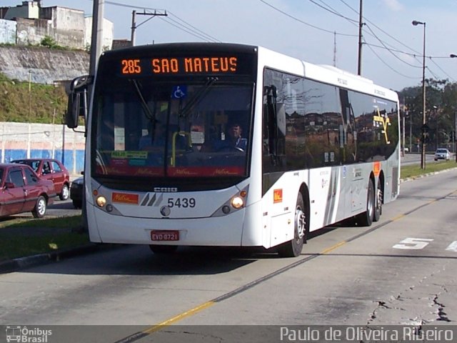 Metra - Sistema Metropolitano de Transporte 5439 na cidade de São Paulo, São Paulo, Brasil, por Paulo de Oliveira Ribeiro. Número da foto: #2066154.