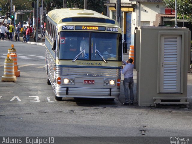 Viação Cometa 7455 na cidade de São Paulo, São Paulo, Brasil, por Adems  Equipe 19. ID da foto: 2066850.