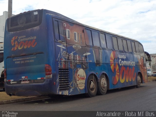 Ônibus Particulares 1000 na cidade de Primavera do Leste, Mato Grosso, Brasil, por Alexandre Rodrigo. Número da foto: #2072900.