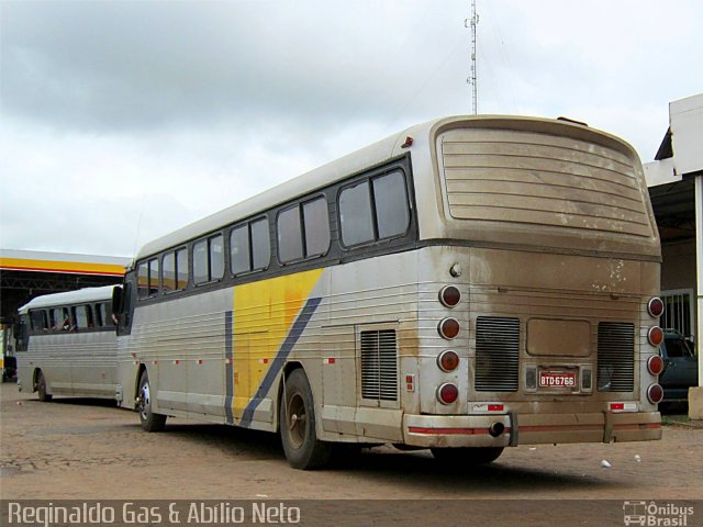 Ônibus Particulares 6766 na cidade de Barretos, São Paulo, Brasil, por Reginaldo Gas. ID da foto: 2078990.