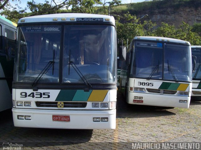 Empresa Gontijo de Transportes 9435 na cidade de Belo Horizonte, Minas Gerais, Brasil, por Maurício Nascimento. Número da foto: #2080223.