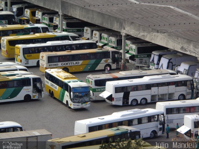 Empresa Gontijo de Transportes GARAGEM na cidade de Belo Horizonte, Minas Gerais, Brasil, por Júlio  Mandelli. Número da foto: #2080621.