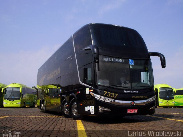 Viação Garcia 7337 na cidade de Londrina, Paraná, Brasil, por Carlos Wroblewski. ID da foto: 2080484.