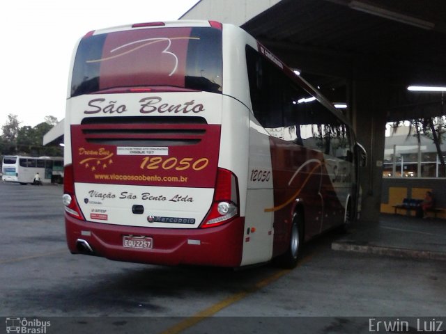 Viação São Bento Ribeirão Preto 12050 na cidade de Ribeirão Preto, São Paulo, Brasil, por Erwin  Luiz. ID da foto: 2080778.