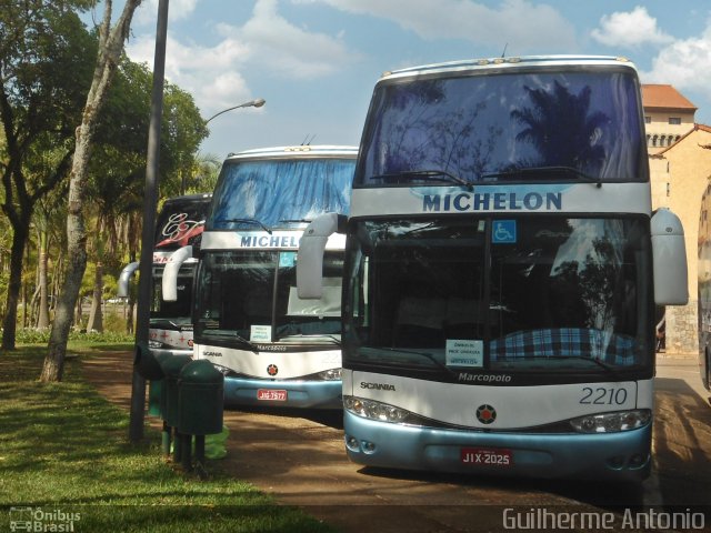 Michelon Turismo 2210 na cidade de Araxá, Minas Gerais, Brasil, por Guilherme Antonio. Número da foto: #2080008.