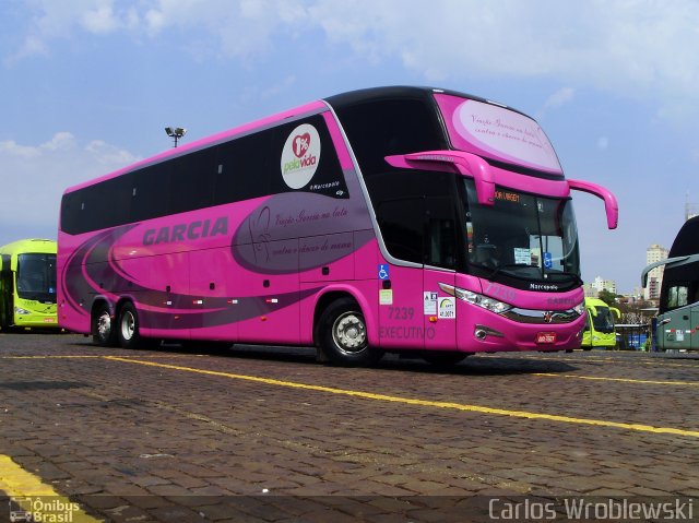 Viação Garcia 7239 na cidade de Londrina, Paraná, Brasil, por Carlos Wroblewski. Número da foto: #2080877.