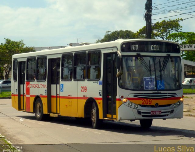 Rodoviária Metropolitana 209 na cidade de Recife, Pernambuco, Brasil, por Lucas Silva. Número da foto: #2080291.