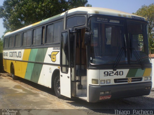 Empresa Gontijo de Transportes 9240 na cidade de Januária, Minas Gerais, Brasil, por Thiago  Pacheco. ID da foto: 2079963.