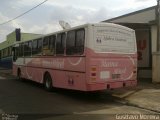 Ônibus Particulares GKO:1400 na cidade de Serra Azul, São Paulo, Brasil, por Gusttavo Moreira. Número da foto: #:id.
