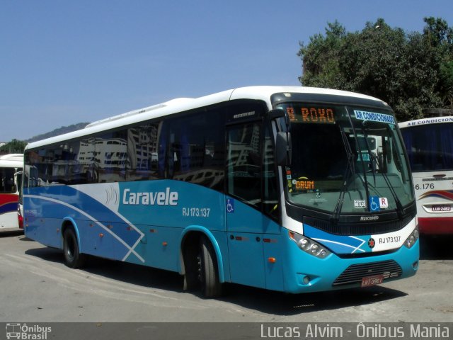 Viação Caravele RJ 173.137 na cidade de Rio de Janeiro, Rio de Janeiro, Brasil, por Lucas Alvim. Número da foto: #2032009.