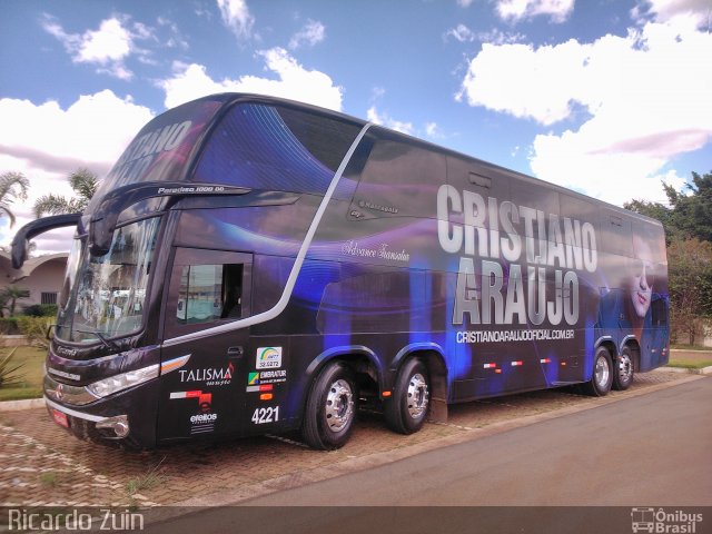 Cristiano Araújo 4221 na cidade de Limeira, São Paulo, Brasil, por Ricardo Zuin. Número da foto: #2033135.