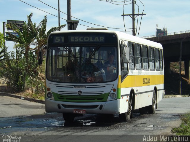 Escolares KNS-2432 na cidade de Belo Horizonte, Minas Gerais, Brasil, por Adão Raimundo Marcelino. Número da foto: #2038935.